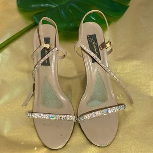Beautiful double strap nude heels with crystals!